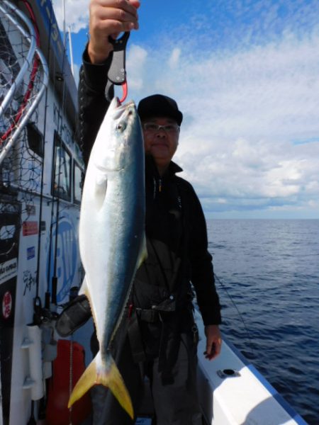 ジギング船 BLUEWATER 釣果