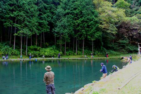 小菅トラウトガーデン 釣果