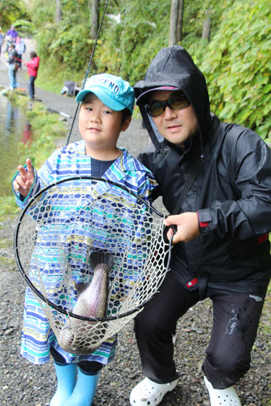 小菅トラウトガーデン 釣果