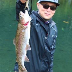 小菅トラウトガーデン 釣果