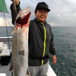 ファイヤードルフィン 釣果