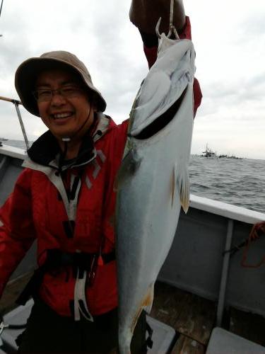 ファイヤードルフィン 釣果