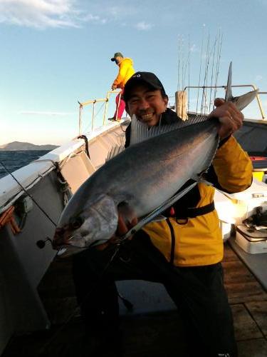 ファイヤードルフィン 釣果