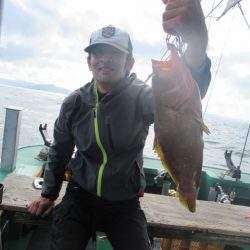 真祐丸 (しんゆうまる) 釣果