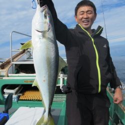 真祐丸 (しんゆうまる) 釣果