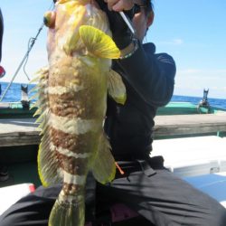 真祐丸 （しんゆうまる） 釣果