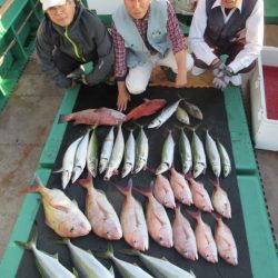 真祐丸 (しんゆうまる) 釣果