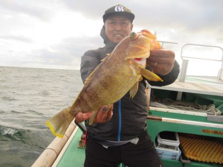 真祐丸 (しんゆうまる) 釣果
