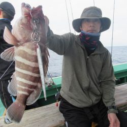 真祐丸 (しんゆうまる) 釣果