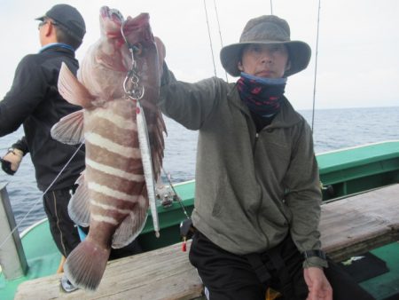 真祐丸 (しんゆうまる) 釣果