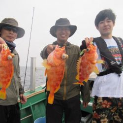 真祐丸 (しんゆうまる) 釣果