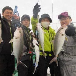 真祐丸 (しんゆうまる) 釣果