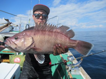 真祐丸 (しんゆうまる) 釣果