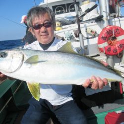 真祐丸 (しんゆうまる) 釣果