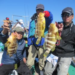 真祐丸 (しんゆうまる) 釣果