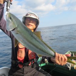 真祐丸 (しんゆうまる) 釣果