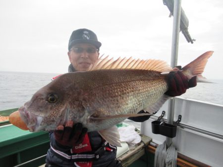 真祐丸 (しんゆうまる) 釣果