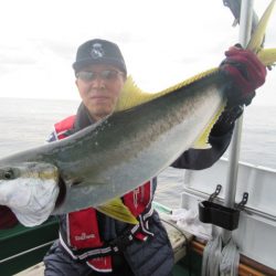 真祐丸 (しんゆうまる) 釣果