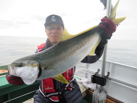 真祐丸 (しんゆうまる) 釣果