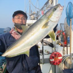 真祐丸 (しんゆうまる) 釣果