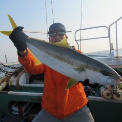 真祐丸 (しんゆうまる) 釣果