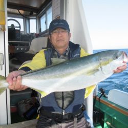 真祐丸 (しんゆうまる) 釣果