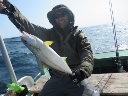 真祐丸 (しんゆうまる) 釣果