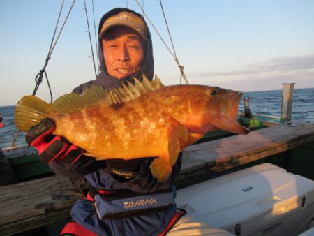 真祐丸 (しんゆうまる) 釣果