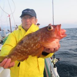 真祐丸 (しんゆうまる) 釣果