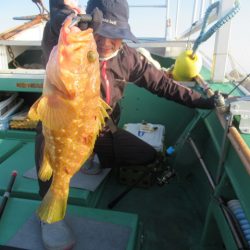 真祐丸 (しんゆうまる) 釣果