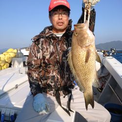 エンペラー 釣果