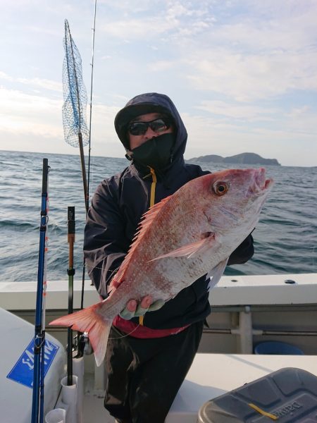 エンペラー 釣果