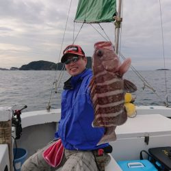 エンペラー 釣果