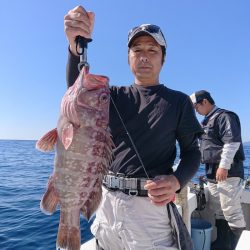 エンペラー 釣果