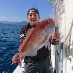 エンペラー 釣果