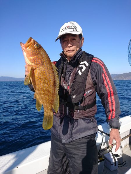 エンペラー 釣果