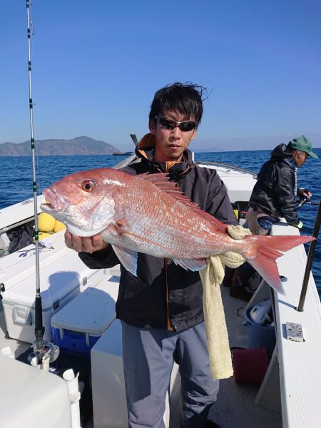 エンペラー 釣果