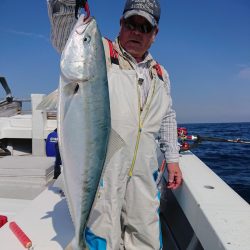 エンペラー 釣果