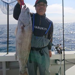 エンペラー 釣果