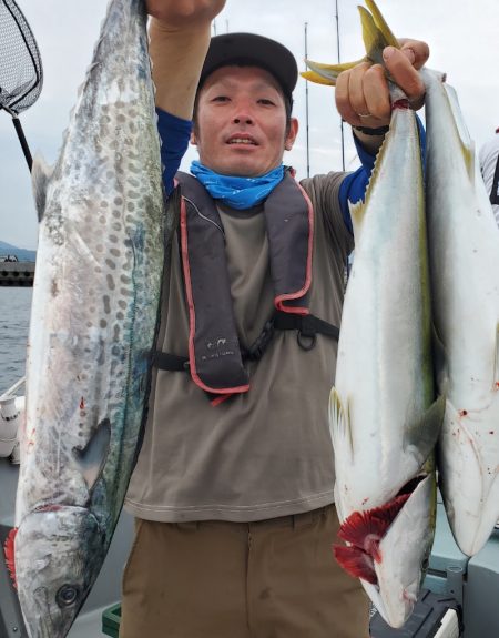 サンマリン 釣果