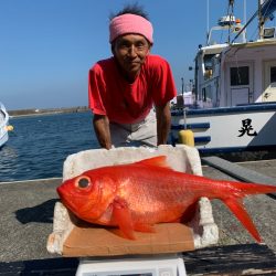 晃山丸 釣果