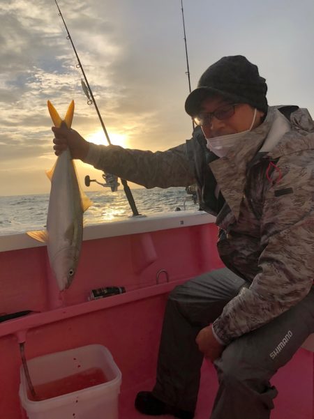 山正丸 釣果