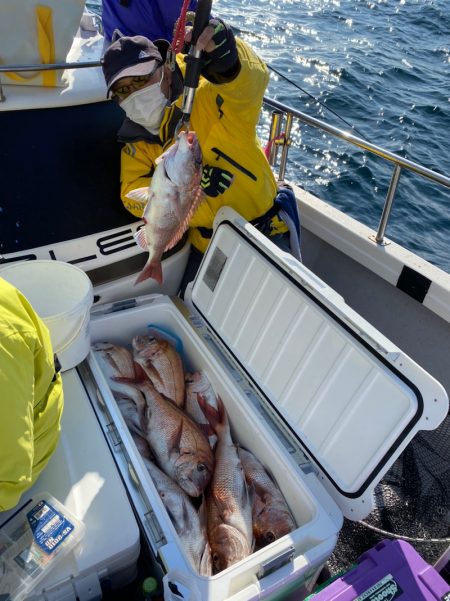 遊漁船ブルーウッズ 釣果