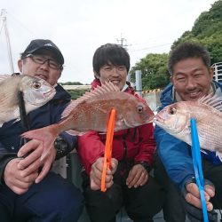 遊漁船 家入 釣果