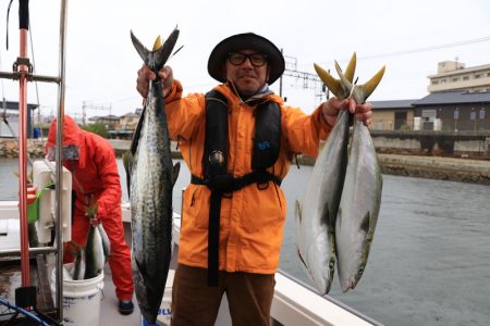 浜栄丸 釣果
