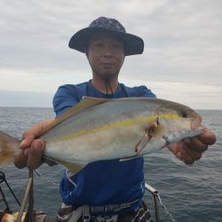 丸万釣船 釣果