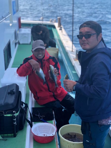 丸万釣船 釣果