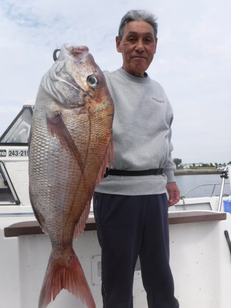 JDI Racing シールズマリンレジャー 釣果