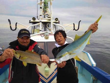 遊漁船　みち丸