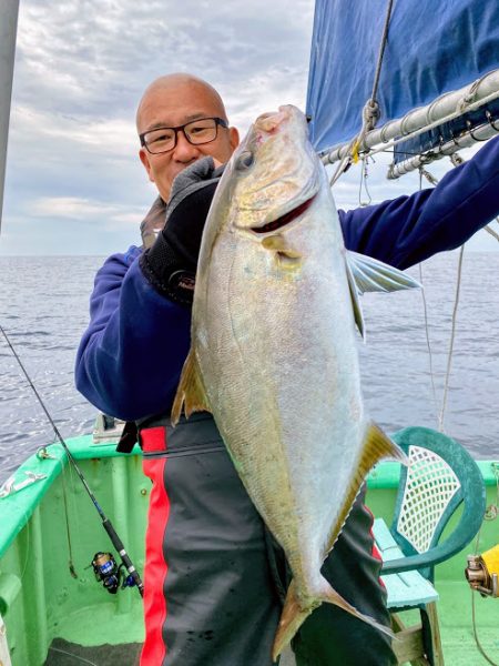 康仁丸・ジギング釣り果